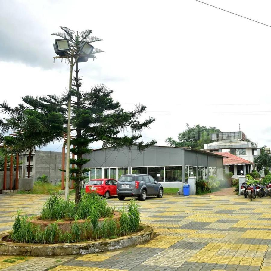 Complimentary Water Park Igatpuri Hotel Bagian luar foto